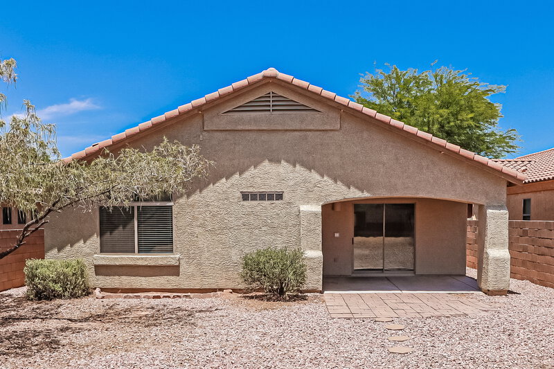 1,975/Mo, 6821 W Copperwood Way Tucson, AZ 85757 Rear View