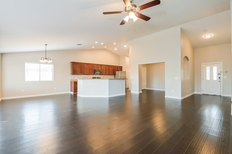 2,110/Mo, 991 E Mowry Wash Ln Sahuarita, AZ 85629 Living Room View