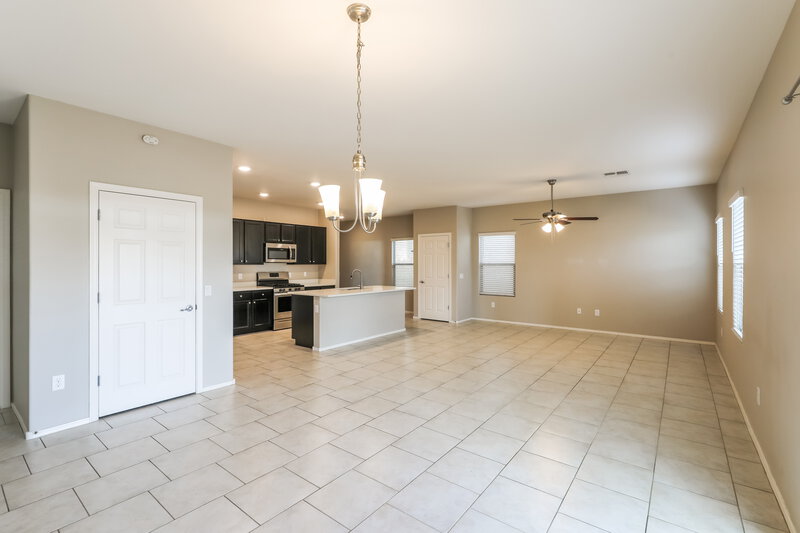 1,735/Mo, 6549 S Diablo Dr Tucson, AZ 85757 Dining Room View