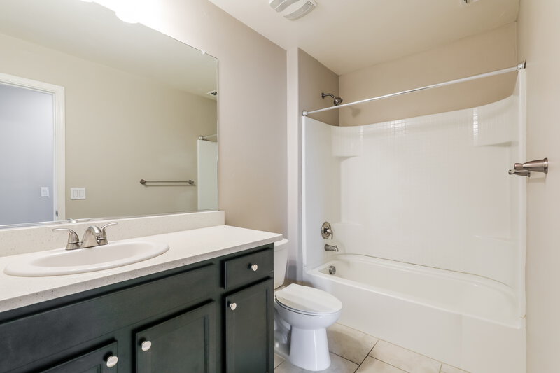 1,735/Mo, 6549 S Diablo Dr Tucson, AZ 85757 Bathroom View