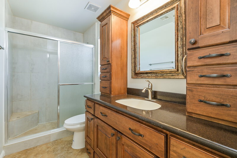 2,015/Mo, 1155 W Calle Vista de Suenos Sahuarita, AZ 85629 Main Bathroom View
