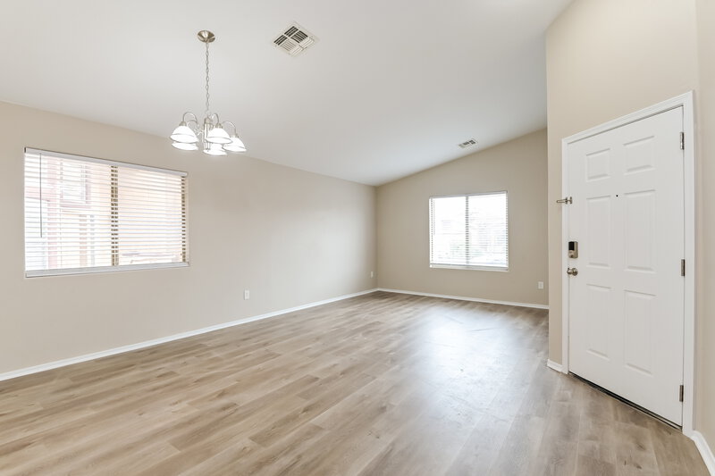 2,030/Mo, 70 W Calle Patio Lindo Sahuarita, AZ 85629 Dining Room View