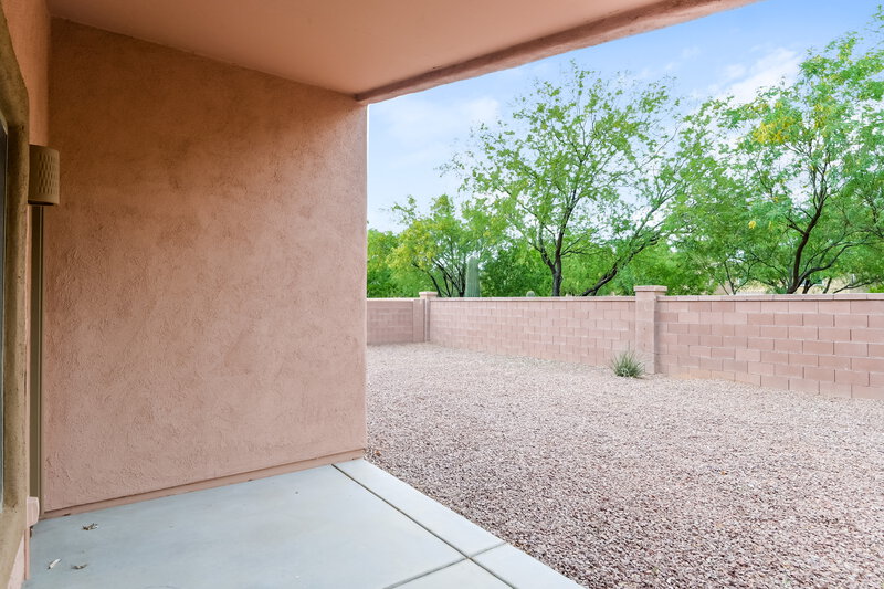 2,030/Mo, 70 W Calle Patio Lindo Sahuarita, AZ 85629 Patio View