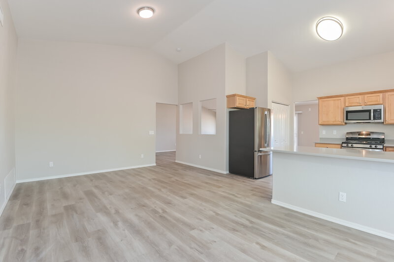 2,105/Mo, 7306 W Moonmist Pl Tucson, AZ 85757 Living Room View