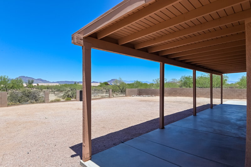 2,105/Mo, 7306 W Moonmist Pl Tucson, AZ 85757 Porch View