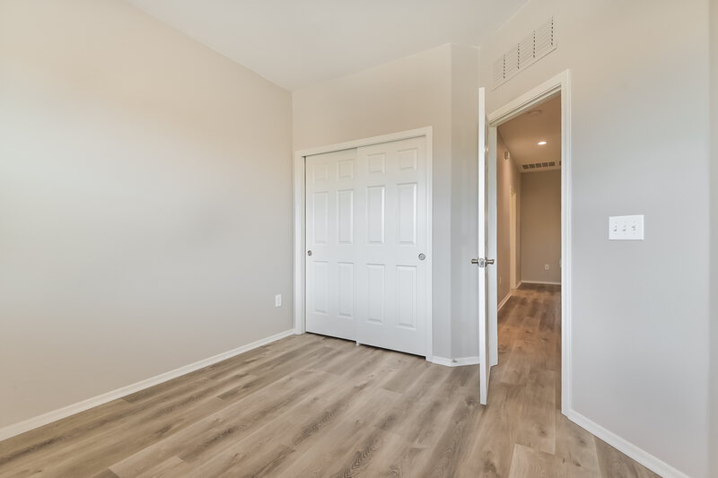 2,085/Mo, 60 W Calle Gota Sahuarita, AZ 85629 Bedroom View