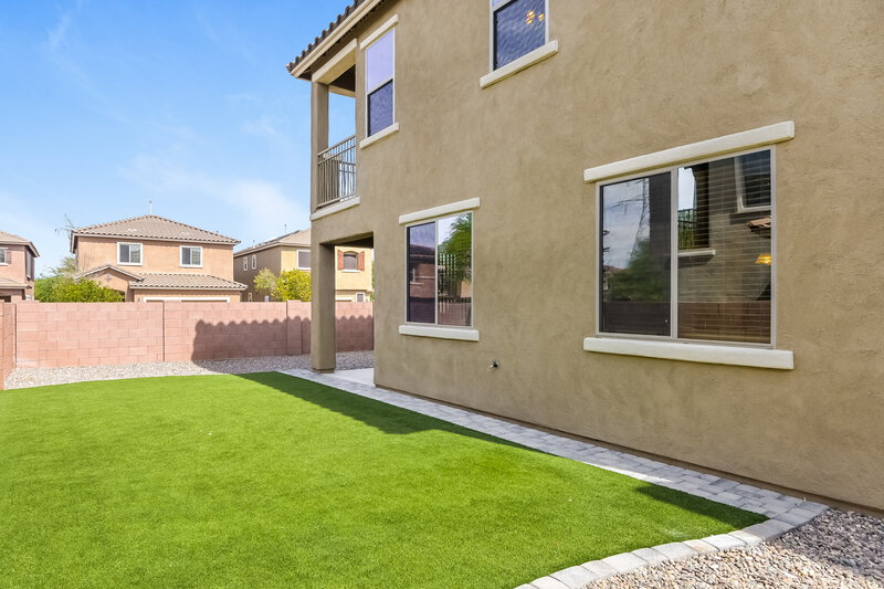 2,085/Mo, 60 W Calle Gota Sahuarita, AZ 85629 Rear View 2