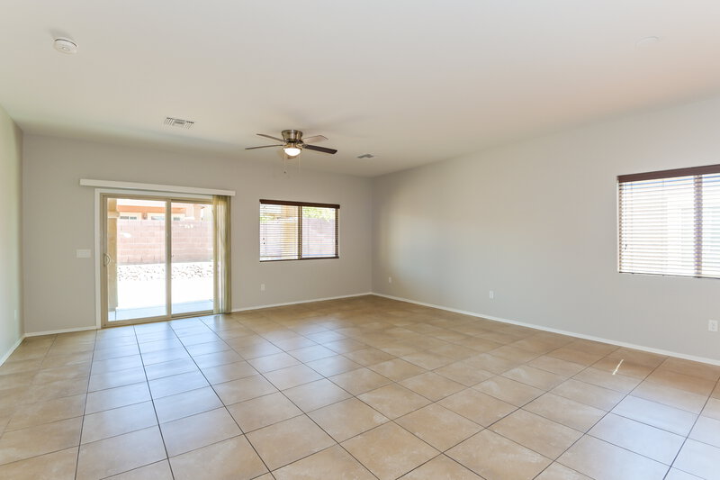 1,930/Mo, 7360 E Alderberry St Tucson, AZ 85756 Living Room View