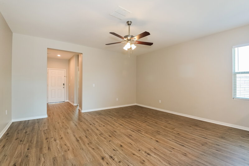 2,010/Mo, 14214 N Spear Point Way Marana, AZ 85658 Living Room View