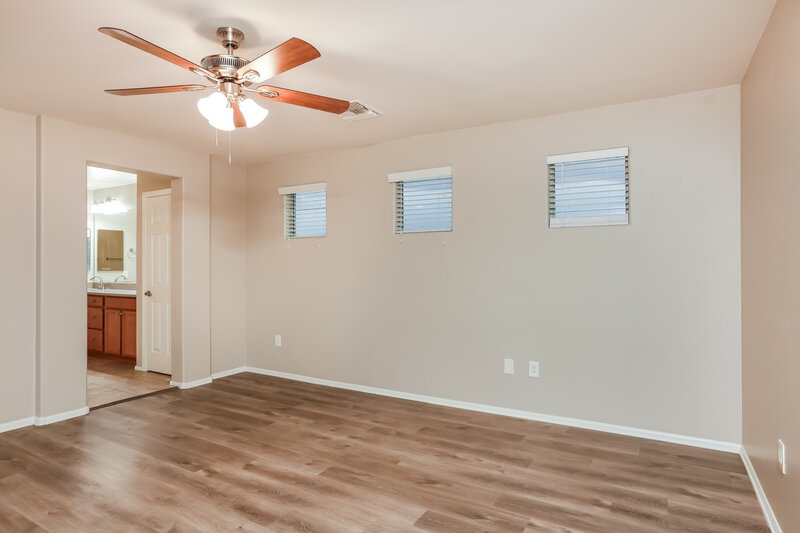 2,255/Mo, 6851 W Leeward Cove Way Tucson, AZ 85757 Main Bedroom View 2