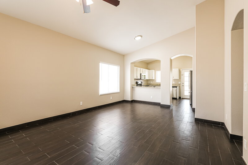1,805/Mo, 9204 E Muleshoe St Tucson, AZ 85747 Living Room View