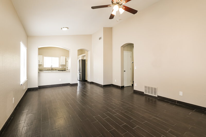 1,805/Mo, 9204 E Muleshoe St Tucson, AZ 85747 Living Room View 3