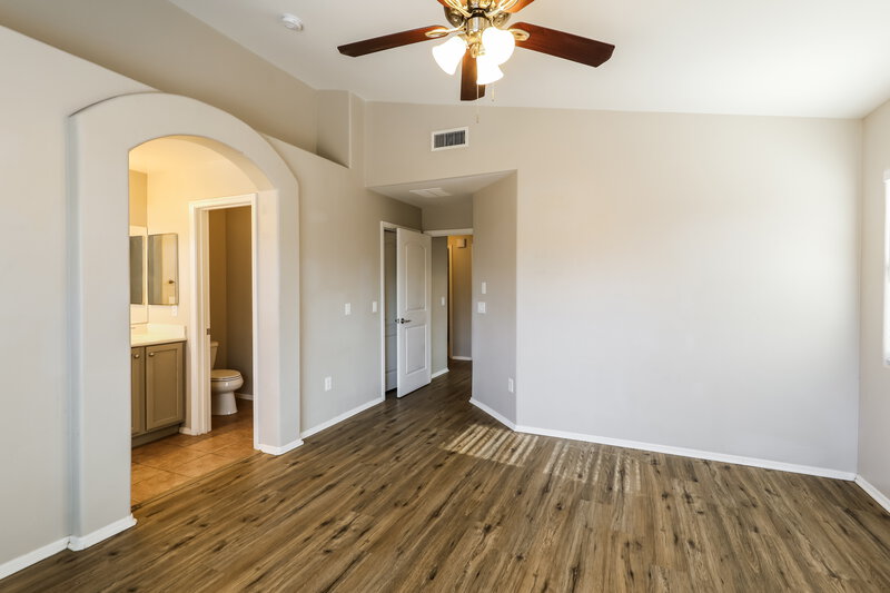 2,480/Mo, 11320 W Cotton Bale Ln Marana, AZ 85653 Main Bedroom View