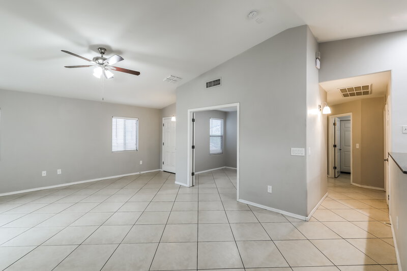 1,830/Mo, 7269 S Avenida de la Palmar Tucson, AZ 85746 Living Room View