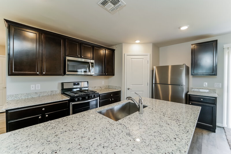 1,990/Mo, 6912 S Portugal Ave Tucson, AZ 85757 Kitchen View