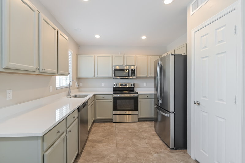 2,110/Mo, 9289 N Whipsnake Way Tucson, AZ 85742 Kitchen View