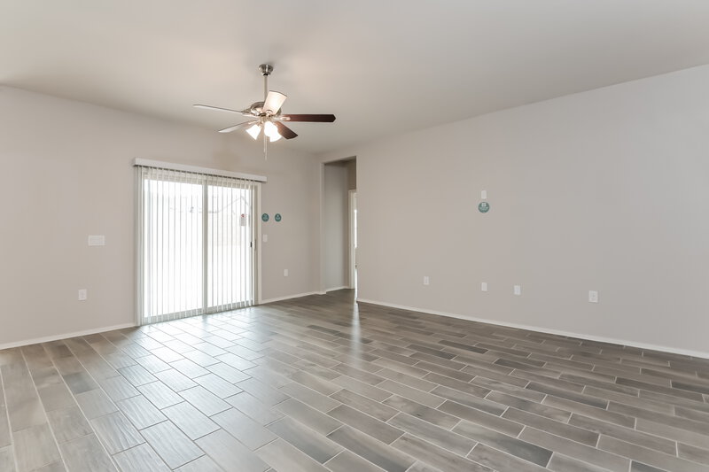 1,885/Mo, 7471 W Calle Aragon Tucson, AZ 85757 Living Room View