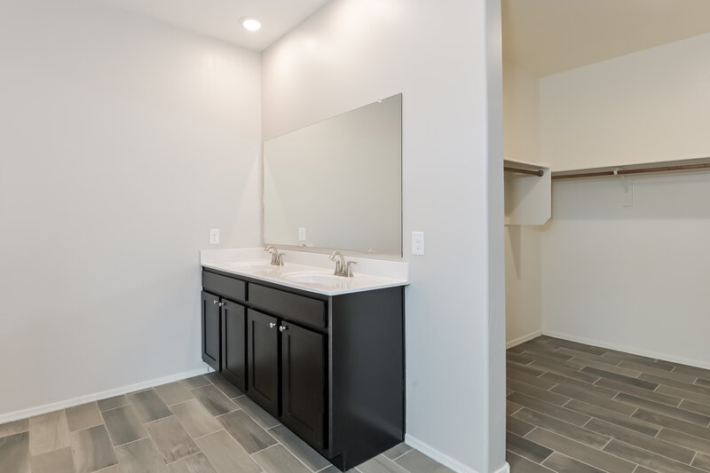 1,885/Mo, 7471 W Calle Aragon Tucson, AZ 85757 Bathroom View