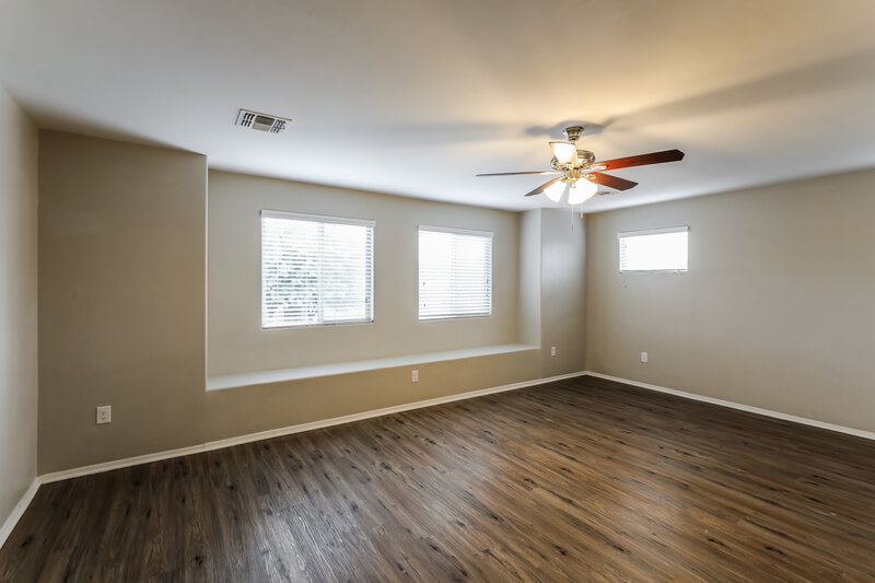 1,795/Mo, 207 E Calle Vivaz Green Valley, AZ 85614 Main Bedroom View