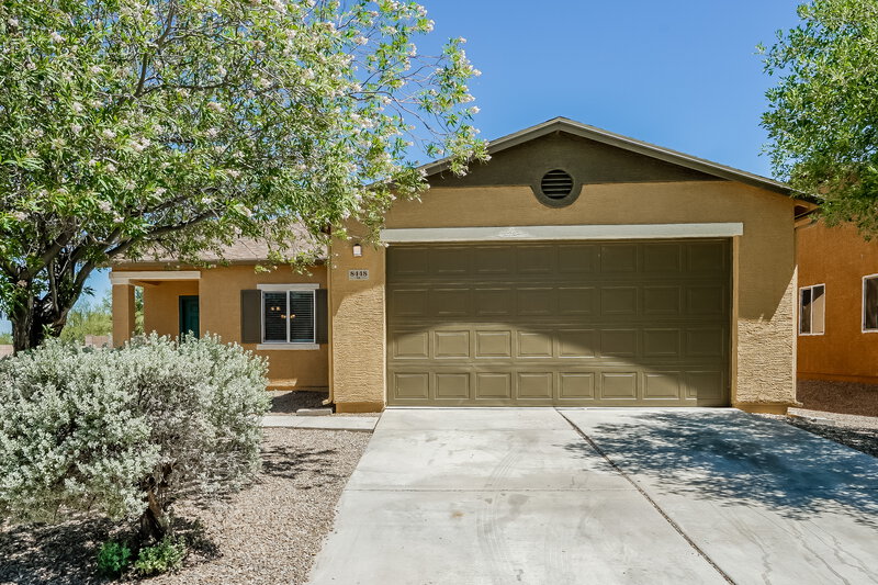 1,645/Mo, 8448 W Green Kingfisher Ln Tucson, AZ 85757 External View