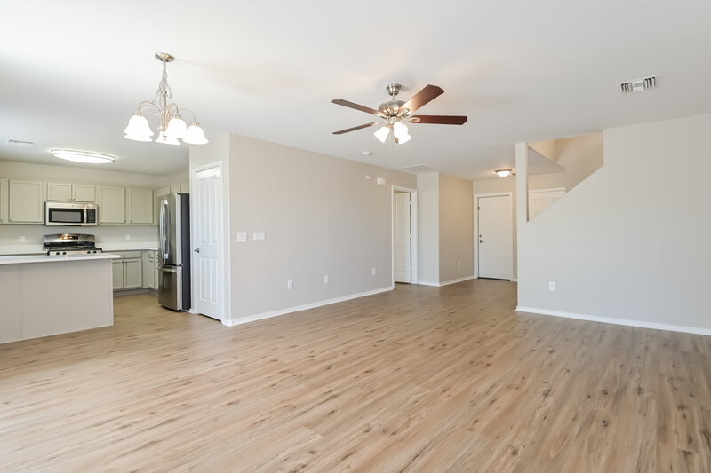 1,900/Mo, 909 W Placita El Cauce Rico Green Valley, AZ 85614 Living Room View 2