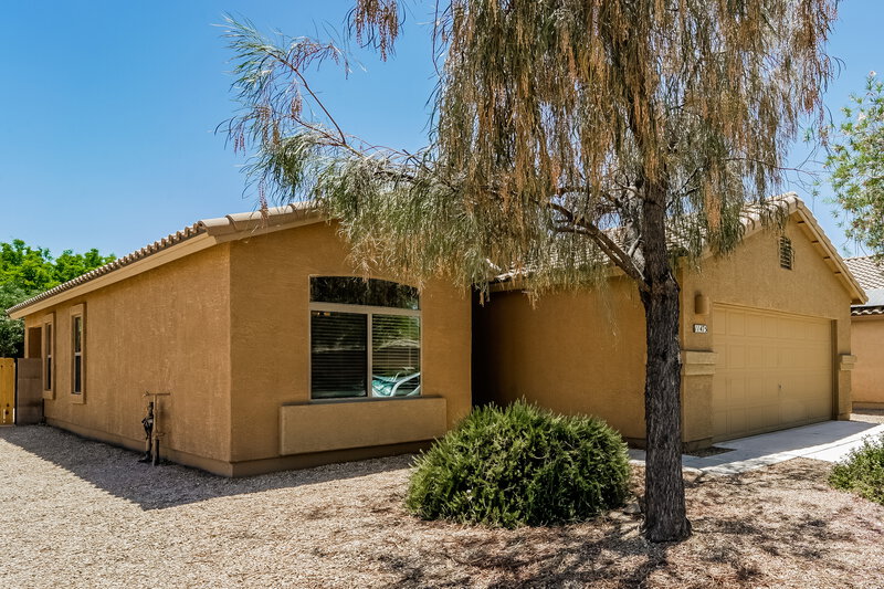 2,000/Mo, 11475 W Magic Song Street Marana, AZ 85658 Front View
