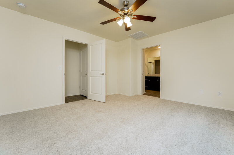 1,955/Mo, 7535 W Jeffrey Rd Tucson, AZ 85757 Main Bedroom View