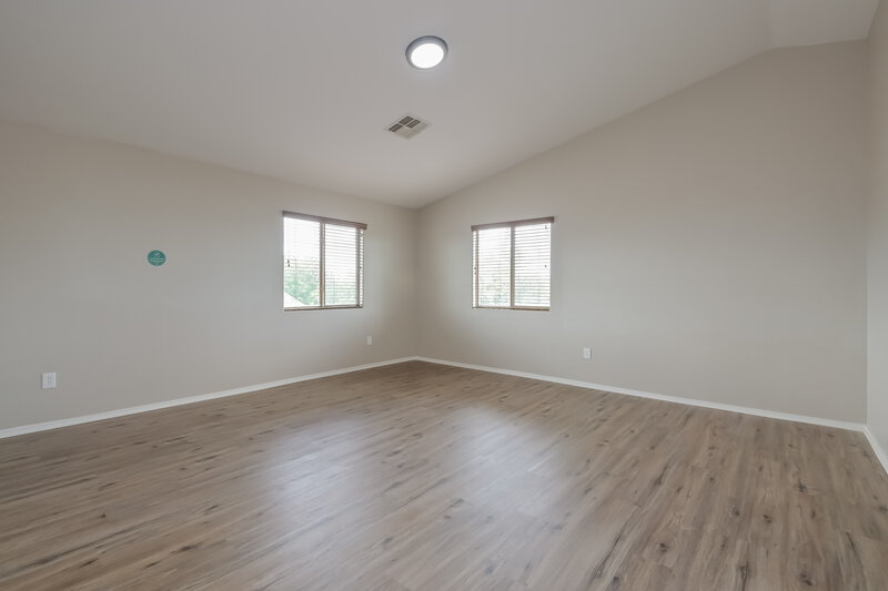 2,105/Mo, 121 W Calle Paso Suave Sahuarita, AZ 85629 Living Room View