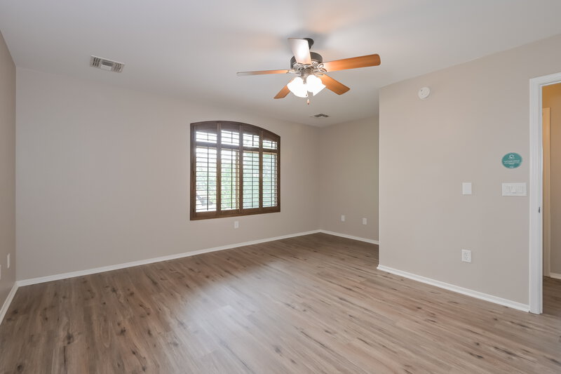 2,105/Mo, 121 W Calle Paso Suave Sahuarita, AZ 85629 Main Bedroom View