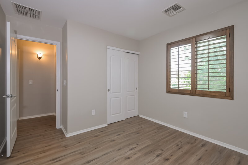 2,105/Mo, 121 W Calle Paso Suave Sahuarita, AZ 85629 Bedroom View