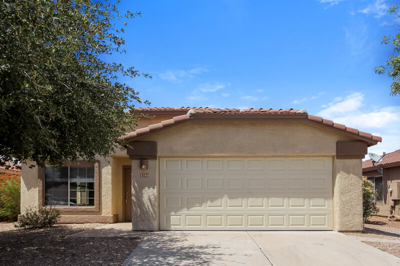 2,185/Mo, 6586 W Blythe Pl Tucson, AZ 85743 External View