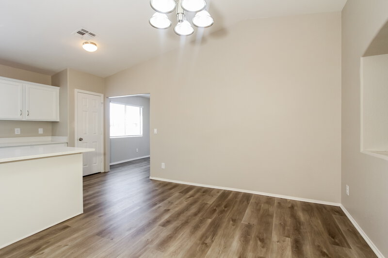 2,185/Mo, 6586 W Blythe Pl Tucson, AZ 85743 Breakfast Nook View
