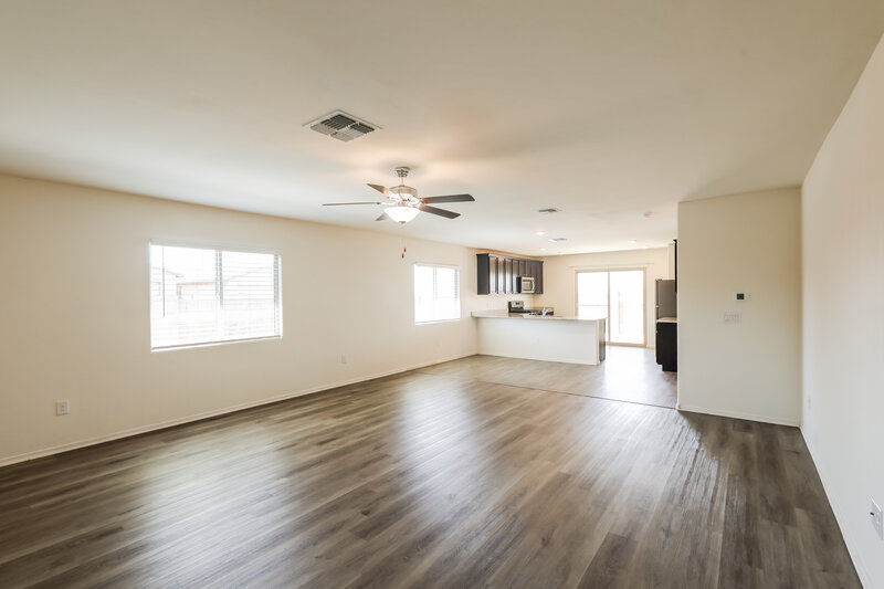 1,670/Mo, 12946 N Ong Dr Marana, AZ 85653 Living Room View 2