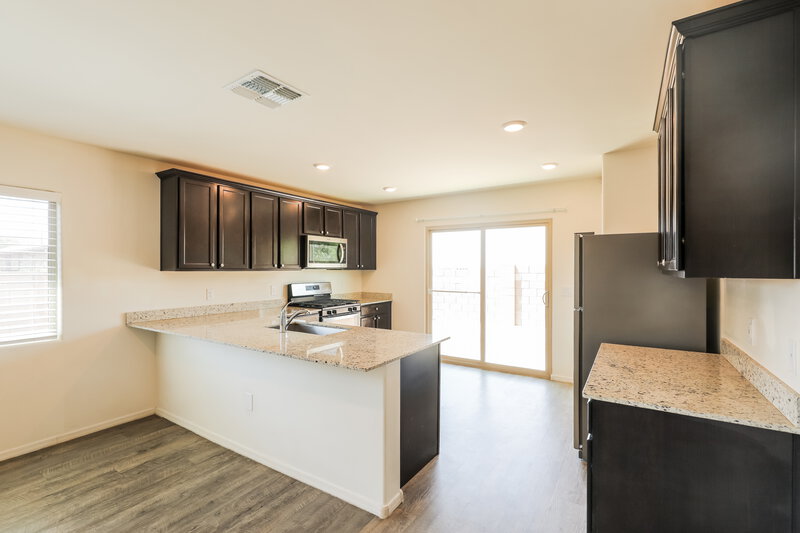 1,670/Mo, 12946 N Ong Dr Marana, AZ 85653 Kitchen View