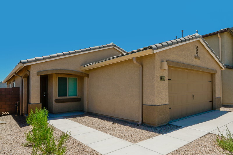 2,040/Mo, 12919 N Ong Dr Marana, AZ 85653 Front View