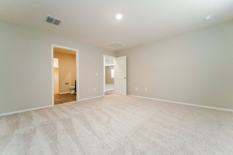 2,040/Mo, 12919 N Ong Dr Marana, AZ 85653 Main Bedroom View