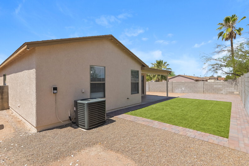 2,245/Mo, 7689 E Rhiannon Dr Tucson, AZ 85730 Rear View