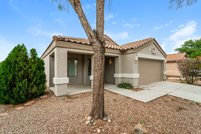 1,800/Mo, 6797 W Copperwood Way Tucson, AZ 85757 External View