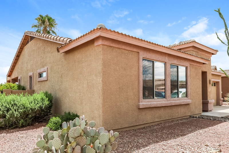 1,880/Mo, 60639 E Eagle Heights Dr SADDLEBROOKE, AZ 85739 Front View