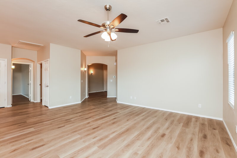1,880/Mo, 60639 E Eagle Heights Dr SADDLEBROOKE, AZ 85739 Living Room View