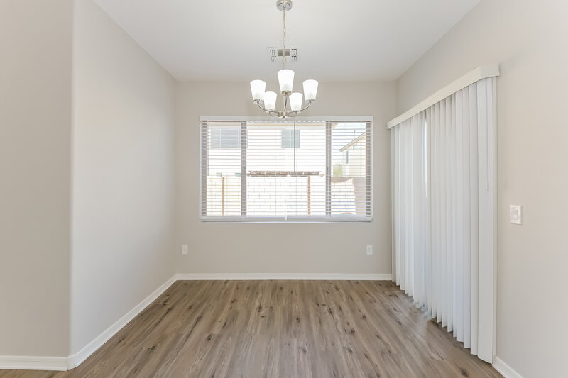 2,005/Mo, 93 E Calle del Rondador Sahuarita, AZ 85629 Dining Room View