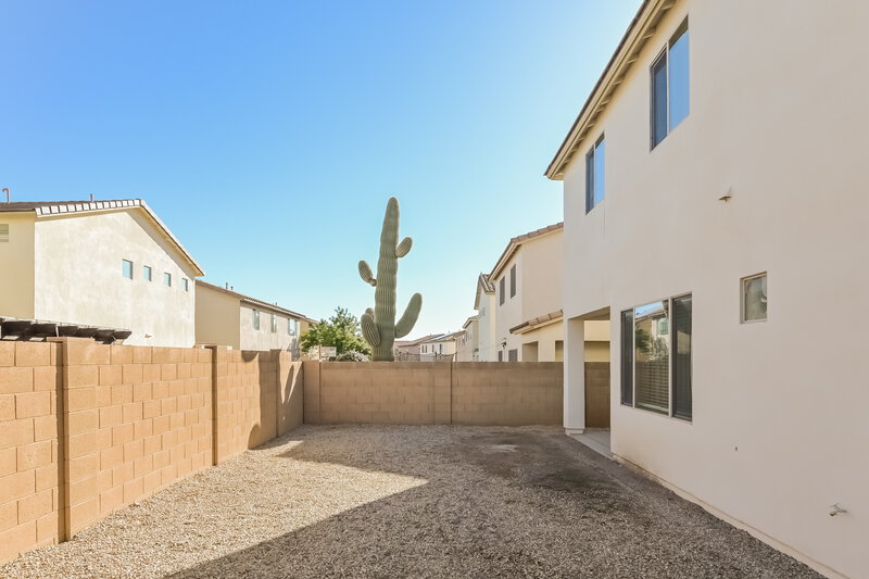2,005/Mo, 93 E Calle del Rondador Sahuarita, AZ 85629 Rear View 2