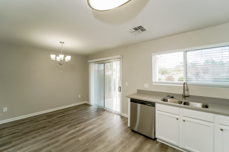 2,070/Mo, 4860 W Calle Don Alberto Tucson, AZ 85757 Kitchen View 3