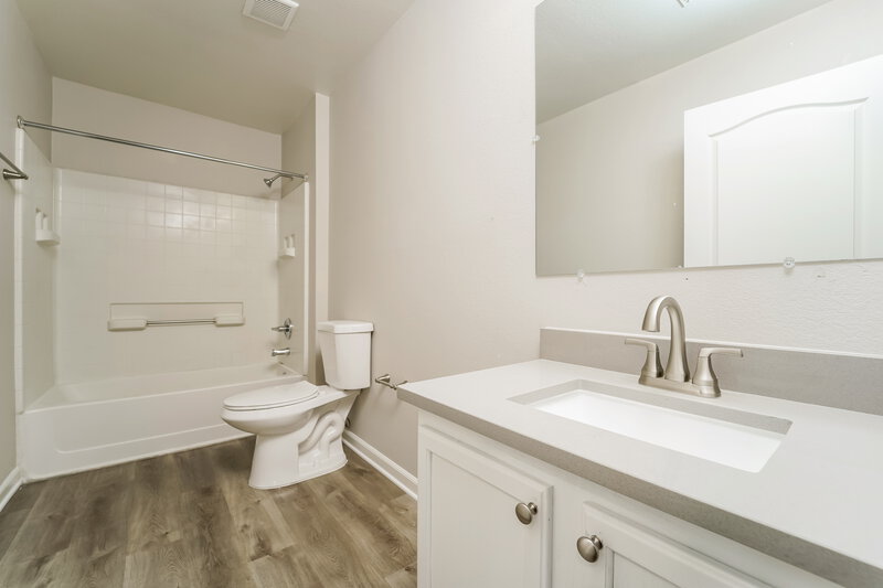 2,070/Mo, 4860 W Calle Don Alberto Tucson, AZ 85757 Bathroom View