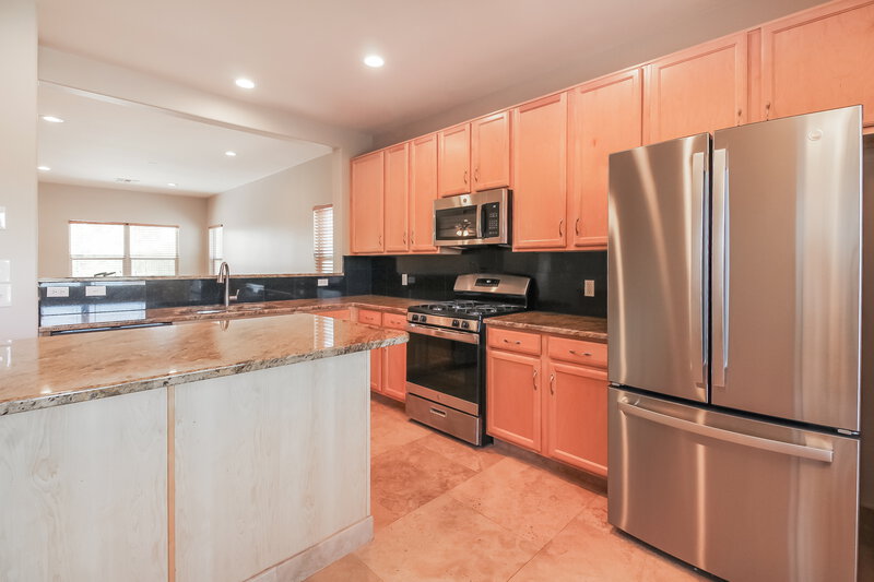 1,955/Mo, 3670 S Western Way Tucson, AZ 85735 Kitchen View 2