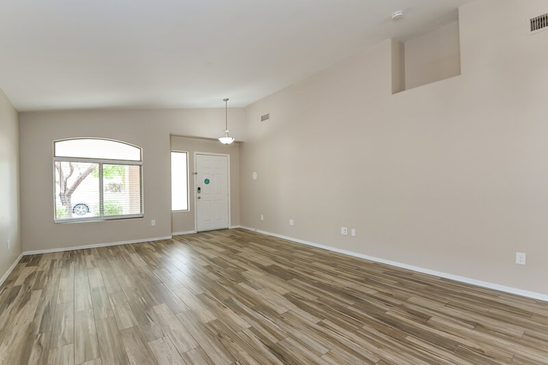 2,100/Mo, 8966 S Beechnut Ln Tucson, AZ 85756 Living Room View 3