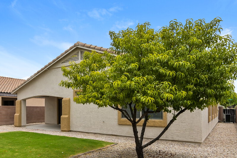 2,100/Mo, 8966 S Beechnut Ln Tucson, AZ 85756 Rear View 2