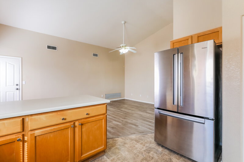 1,975/Mo, 9646 E Paseo San Ardo Tucson, AZ 85747 Kitchen View 3