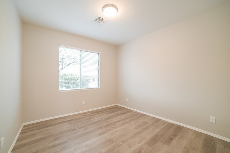 2,060/Mo, 7614 W Tenderfoot Dr Tucson, AZ 85757 Bedroom View 2