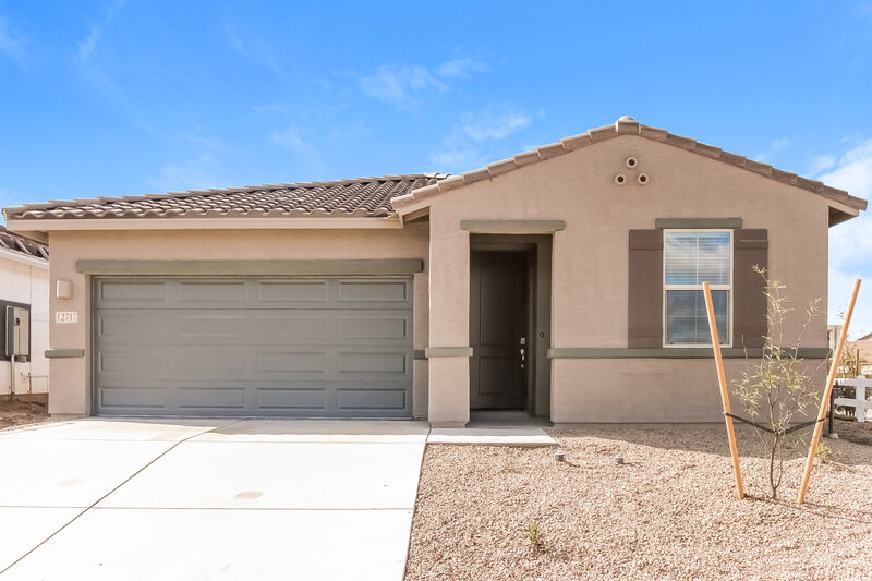 2,025/Mo, 12717 N Berwick Dr Marana, AZ 85653 Front View